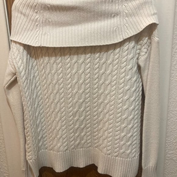 American Eagle Cowl Neck Sweater Chunky Knit Sweater Size Small Color White - Picture 10 of 10